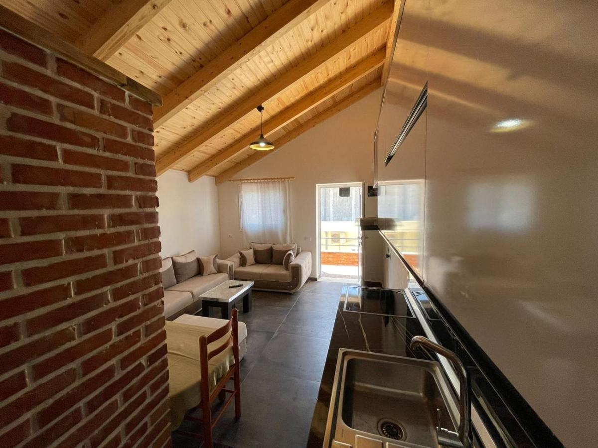 Guest Rooms Arbri Vlore Exterior photo