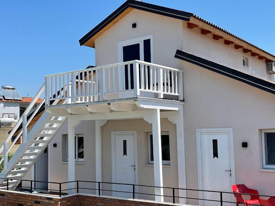Guest Rooms Arbri Vlore Exterior photo