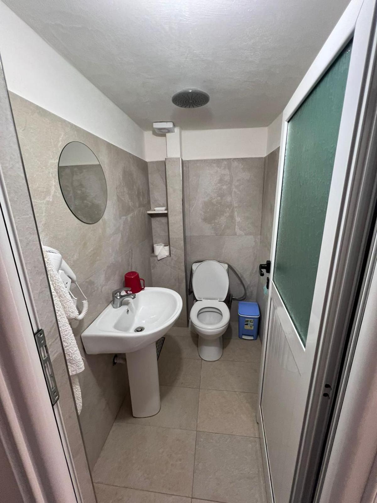 Guest Rooms Arbri Vlore Exterior photo