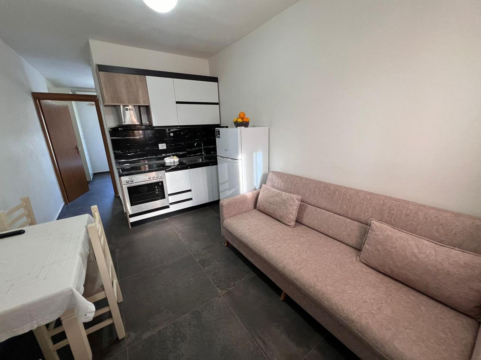 Guest Rooms Arbri Vlore Exterior photo