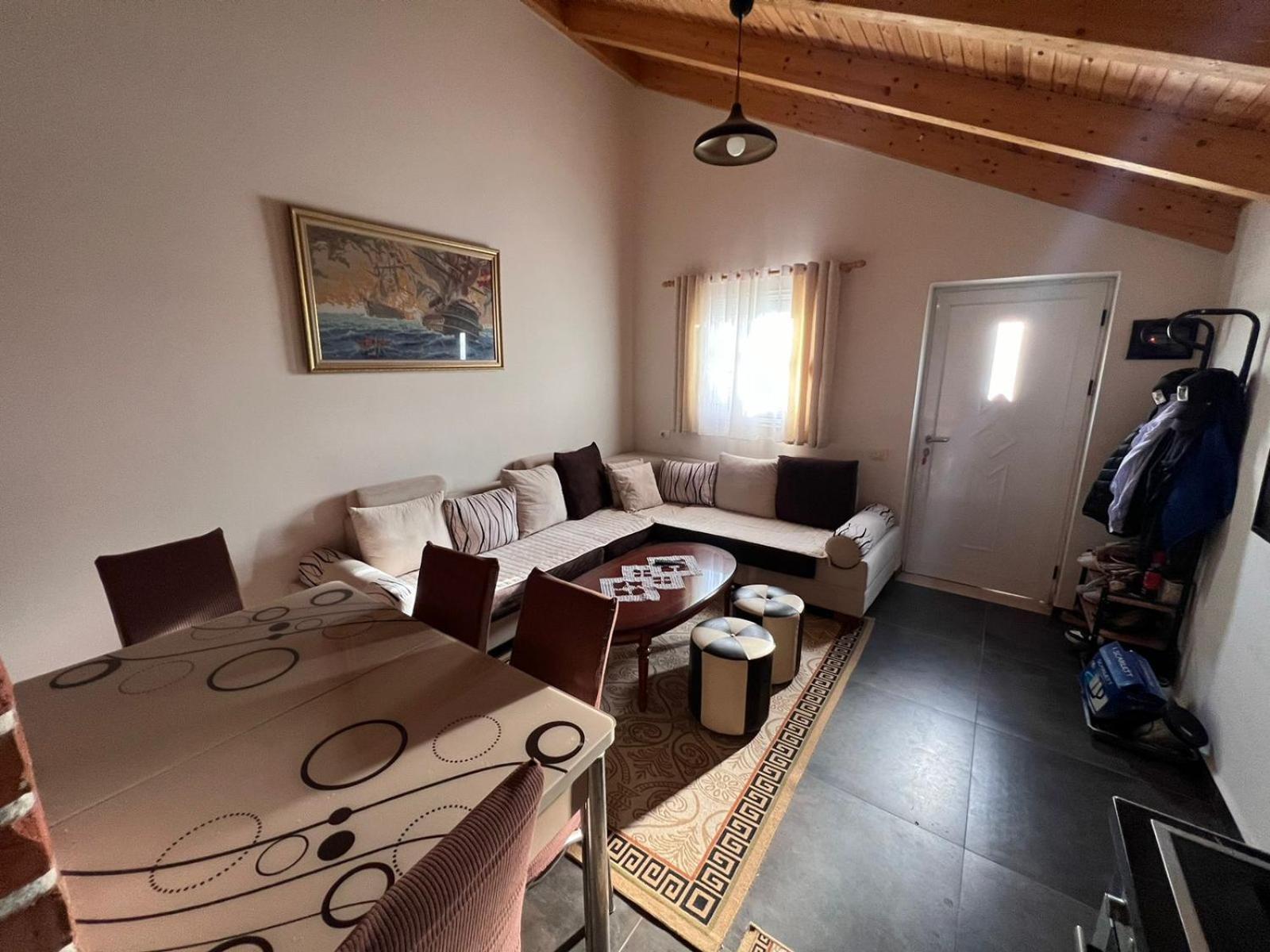 Guest Rooms Arbri Vlore Exterior photo